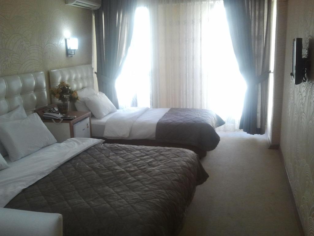 Hotel Kocaman Ізмір Номер фото
