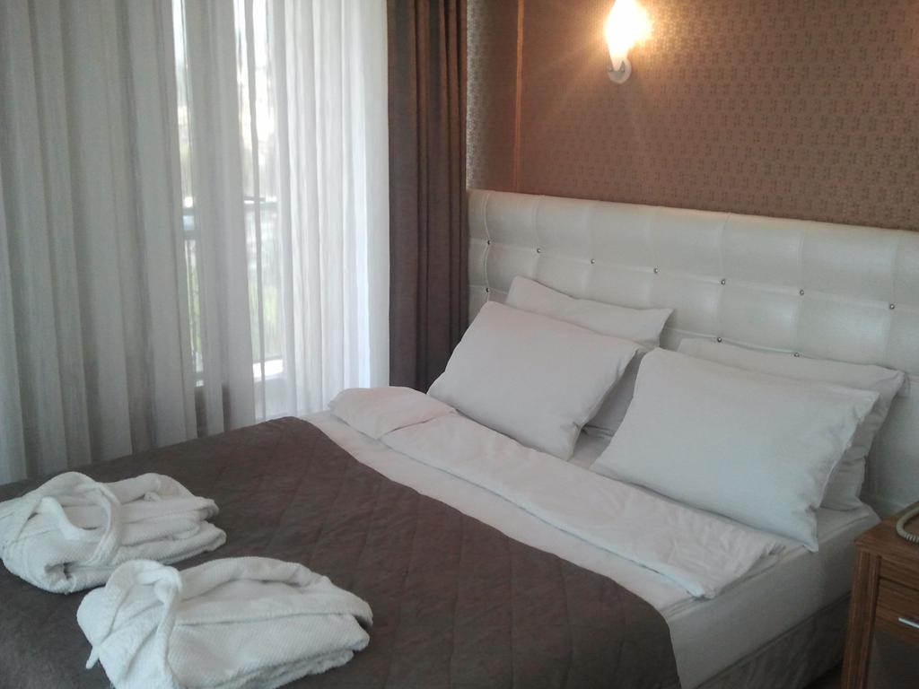 Hotel Kocaman Ізмір Номер фото