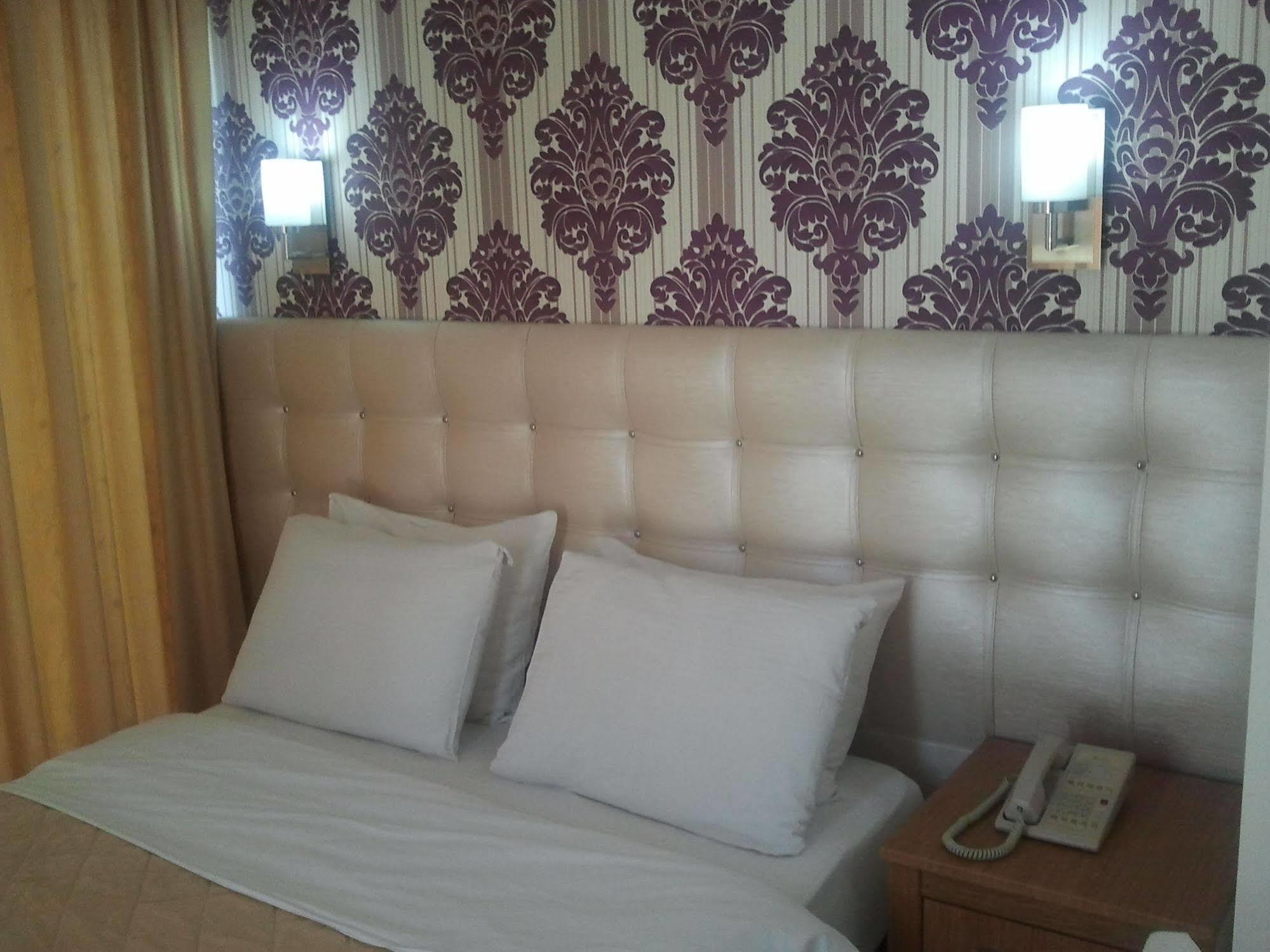Hotel Kocaman Ізмір Екстер'єр фото