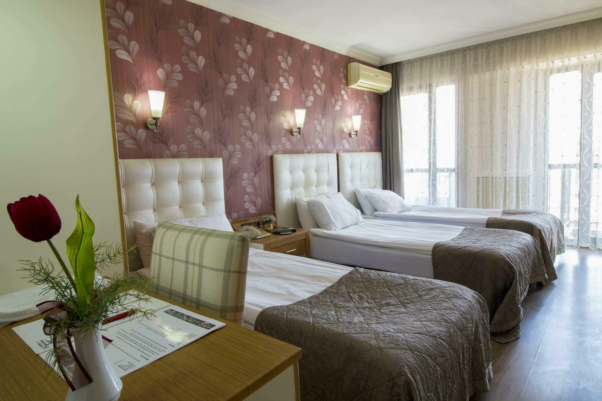 Hotel Kocaman Ізмір Екстер'єр фото