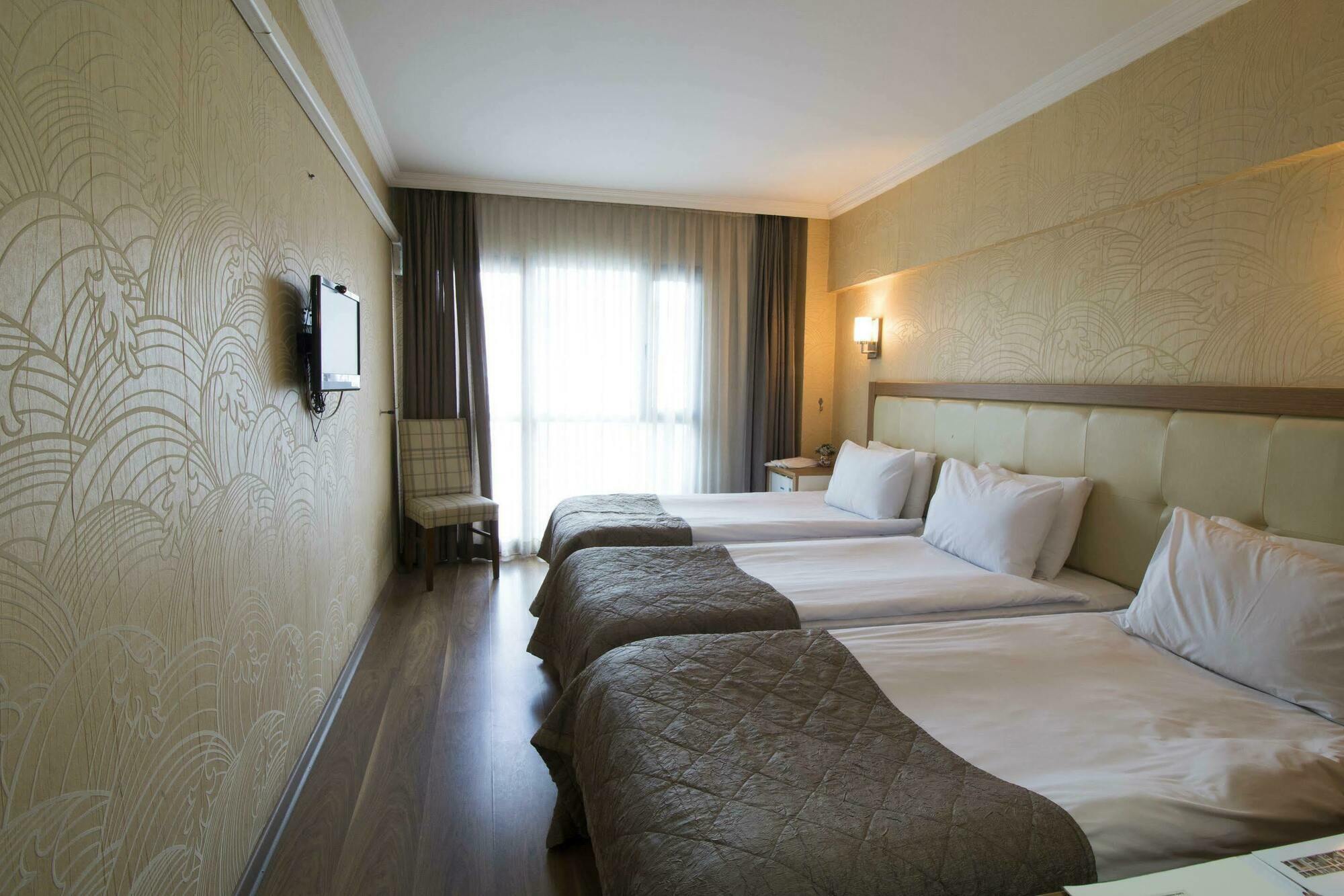 Hotel Kocaman Ізмір Екстер'єр фото